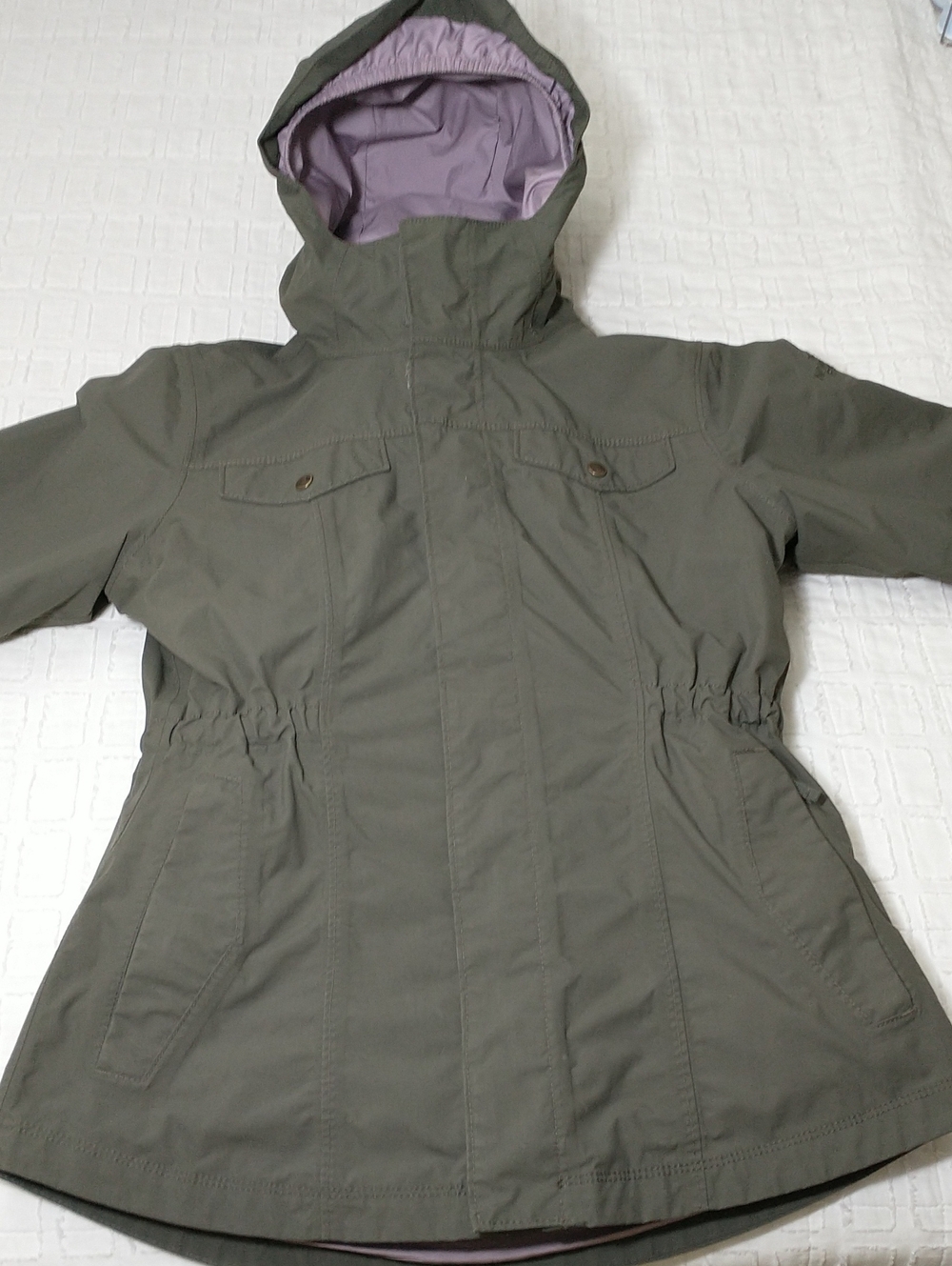 North Face Girls Triclimate Winter Jacket, Size 14-16, Green, Dryvent, Fleece